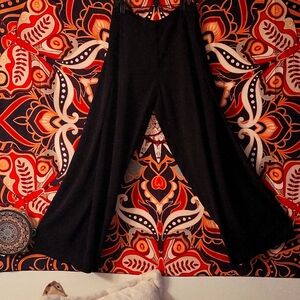 Womans wide legg pants